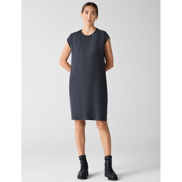 Eileen Fisher Textured Stretch Rib Round Neck Dress Boxy Black Knee Length - Picture 1 of 10